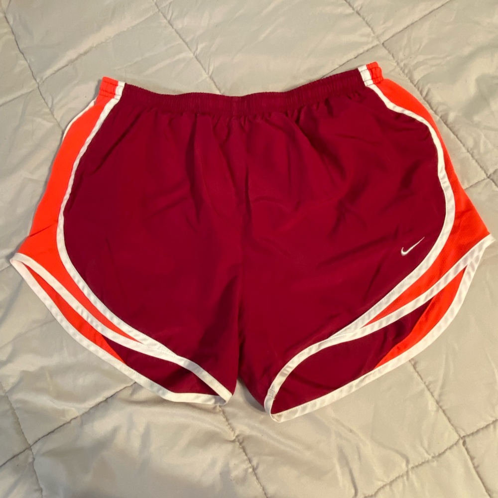 Nike Dry Tempo Shorts